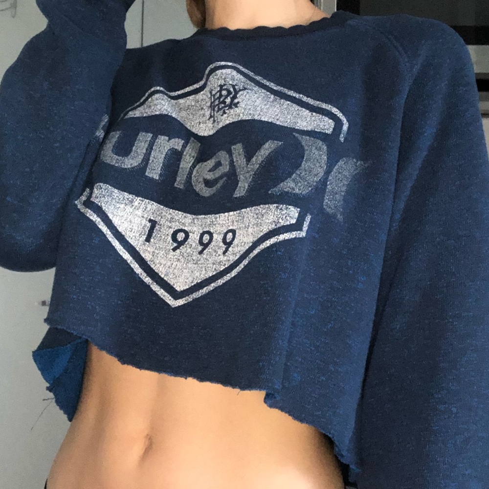 Cropped Hurley Sweatshirt